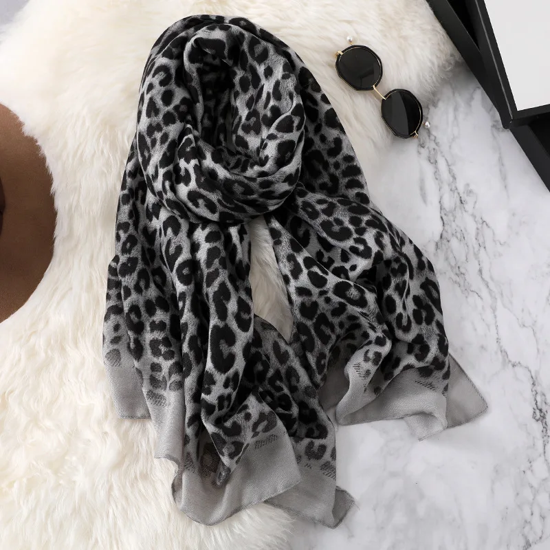 Большой Летний Пляжный шейный платок с леопардовым принтом женские шарфы шали и палантины хиджаб шаль 90x180 см