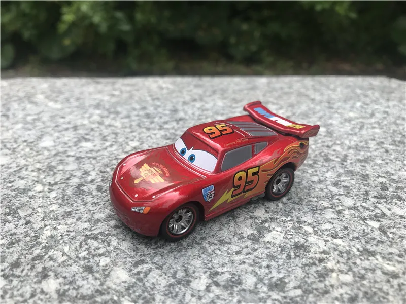 Такара Tomy Tomica disney Pixar тачки Sheriff/King/Flo/Sally/Chick Hicks/Mater/Doc Hudson металлическая литая игрушечная машинка Новинка - Цвет: C31 No box