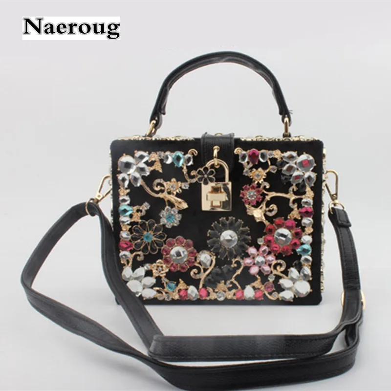 

6 Color New Hollow Out Diamonds Lock Flap Shoulder Messenger Bags Famous Designer High Quality Evening Clutch Bags Women Handbag