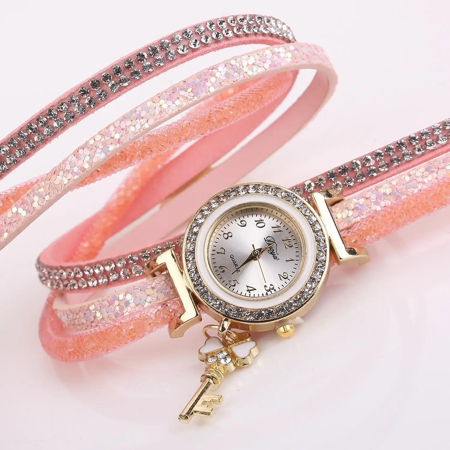 

Quartz Women Popular Fashion key Pendant Luxury Bracelet Wrist Dress Watch