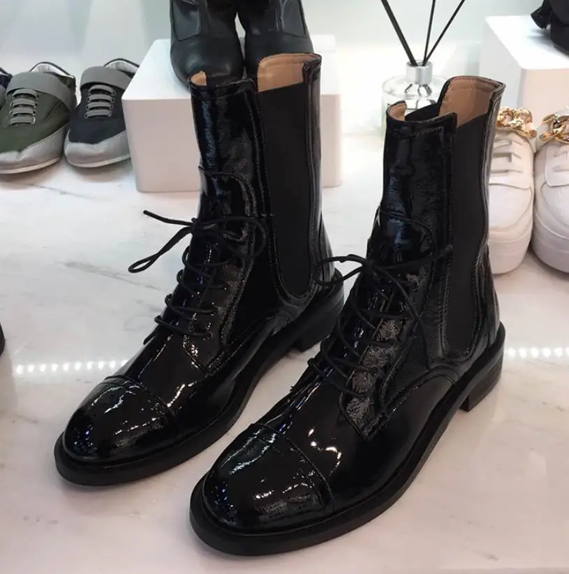 

Autumn and winter new Korean version of the round head with low sleeve with lacquer leather Martin boots