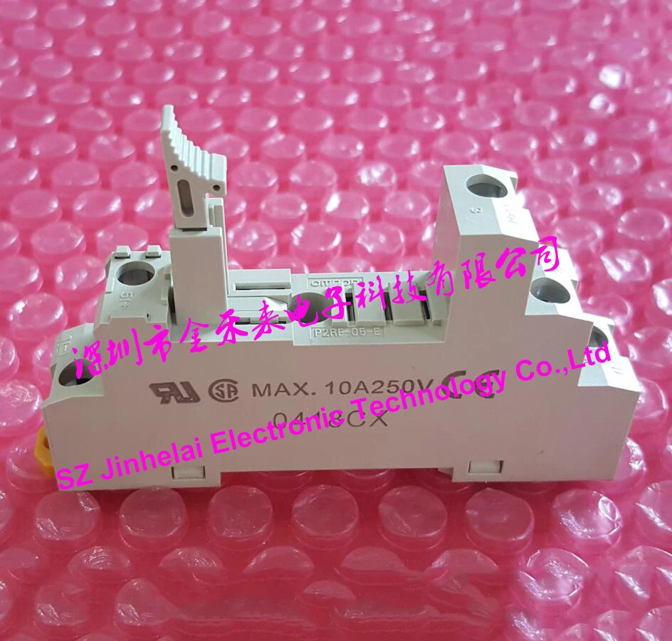 

P2RF-05-E New and original OMRON Relay socket