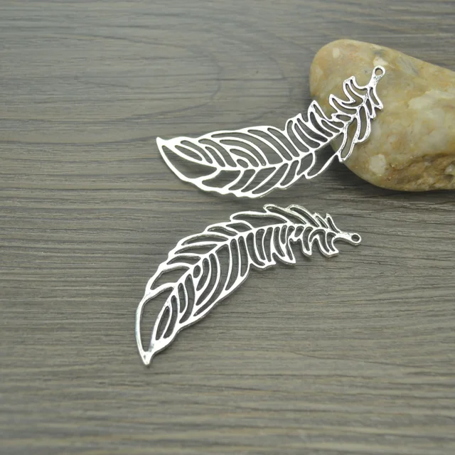 6 pcs/lot Leaves Antique Silver Plated Bracelets Charm Pendants Fashion Jewelry 6 pcs/lot Leaves Antique Silver Plated Bracelets Charm Pendants Fashion Jewelry