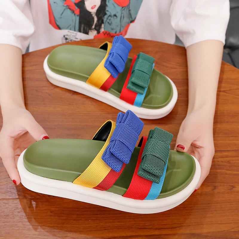 Slides Shoes Without Heel Luxury Slippers Sneaker Women Home Low Platform Sliders Flat Designer Summer Soft Beach