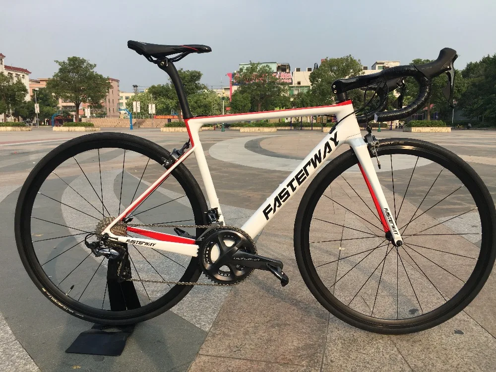 Excellent 700C carbon Road Complete Bike 22 Speed 105 5800 Groupset TAIWAN brand light blue sky FASTERWAY CLASSIC D brake 49/52/54/56/58 92 Excellent 700C carbon Road Complete Bike 22 Speed 105 5800 Groupset TAIWAN brand light blue sky FASTERWAY CLASSIC D brake 49/52/54/56/58 92