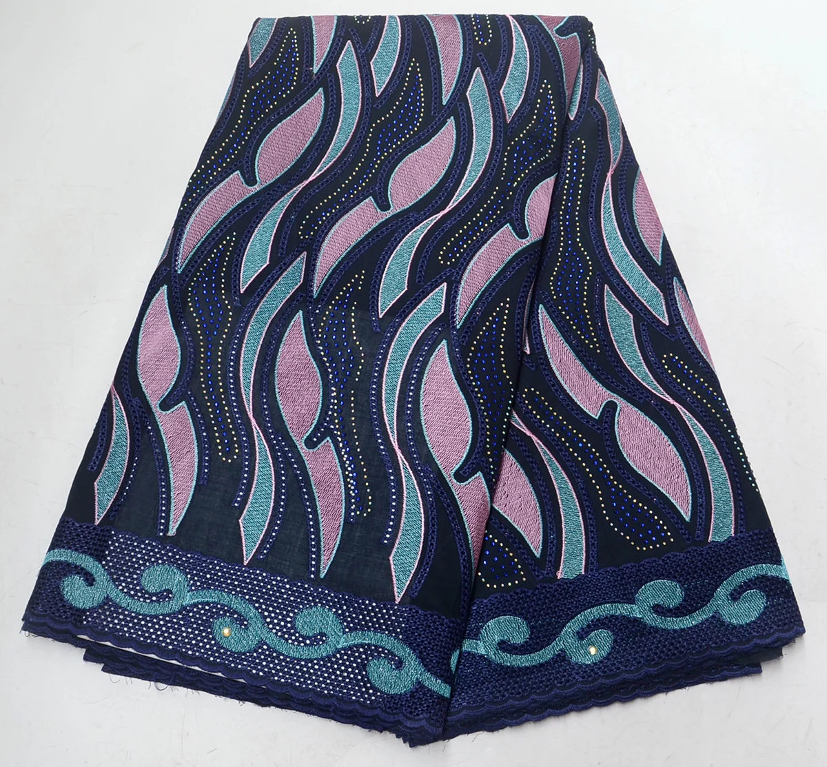 

Latest High Quality Swiss Voile Lace In Switzerland African Cotton Navy blue 2019 African French Dry Lace Fabric For Man Dress