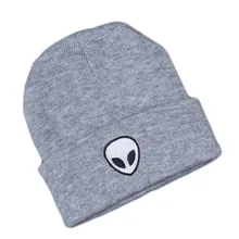 Модная повседневная женская теплая зимняя шапка шапки фигурка "чужой" вышивка вязаная шапка хлопок Лыжная Шапочка аксессуары