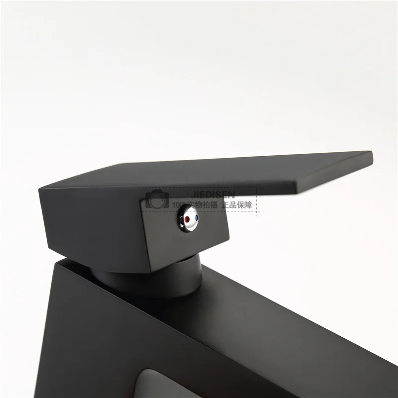 HH2A9533.jpg