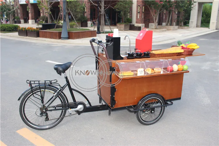 tricycle 75008