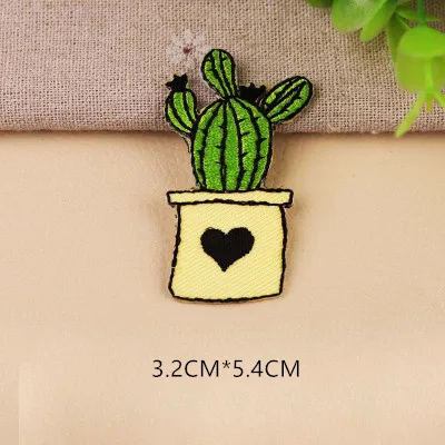 1pcs Mix Cactus Patch for Clothing Iron on Embroidered Sew Applique Cute Patch Fabric Badge Garment DIY Apparel Accessories 121 - Цвет: 56F