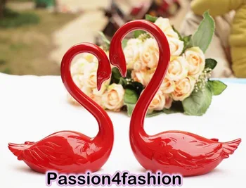 

Couple Swan Ornaments Wedding/Girlfriend Gift Decorations Creative Red Resin Sweet Romantic