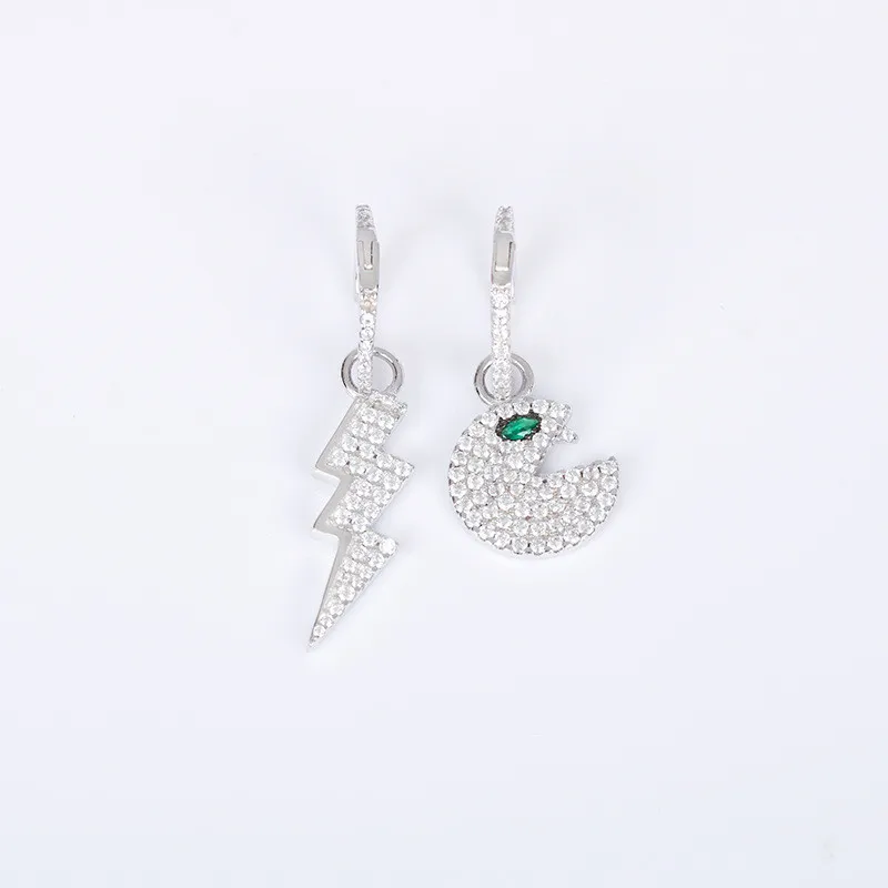 

ZEF AP 925 Sterling Silver Stud Earrings, Asymmetric PAC-Man Lightning Simple New, Stylish and Elegant ladies Jewelry.