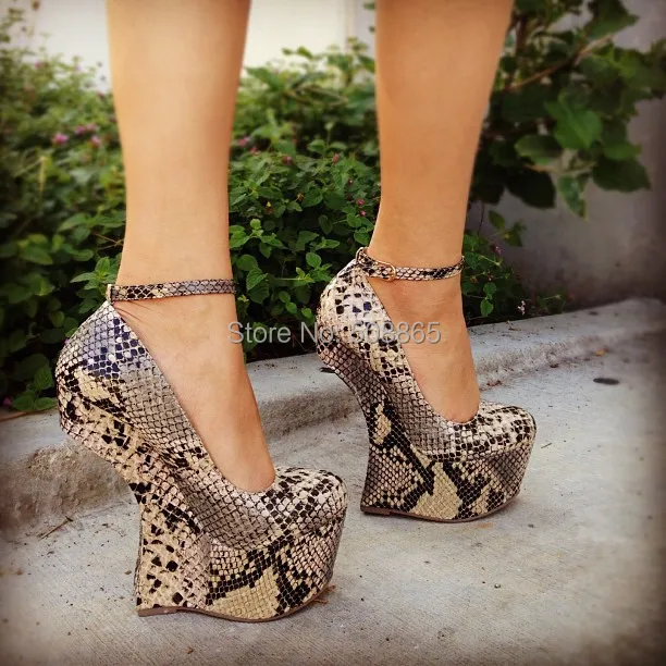 Chaussure A Talon Compensé Haut Chaussure A Talon Compensé Haut