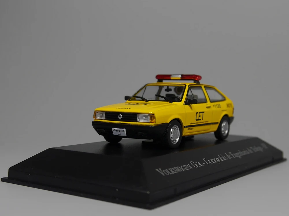 Авто ИНН-иксо 1:43 Volkswagen Gol Companhia de Engenharia de Trafego литая модель автомобиля