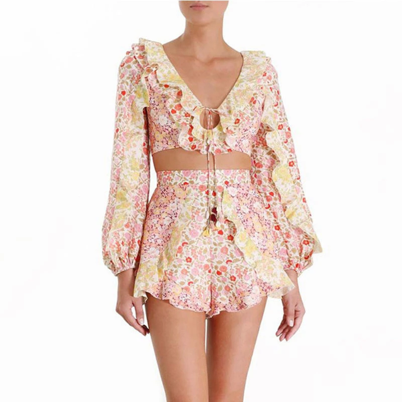 

2019 Women 2 Pieces Set Sexy Floral Top Blouse and Shorts Holiday Vocation party Ruffled Style Two Piece Set