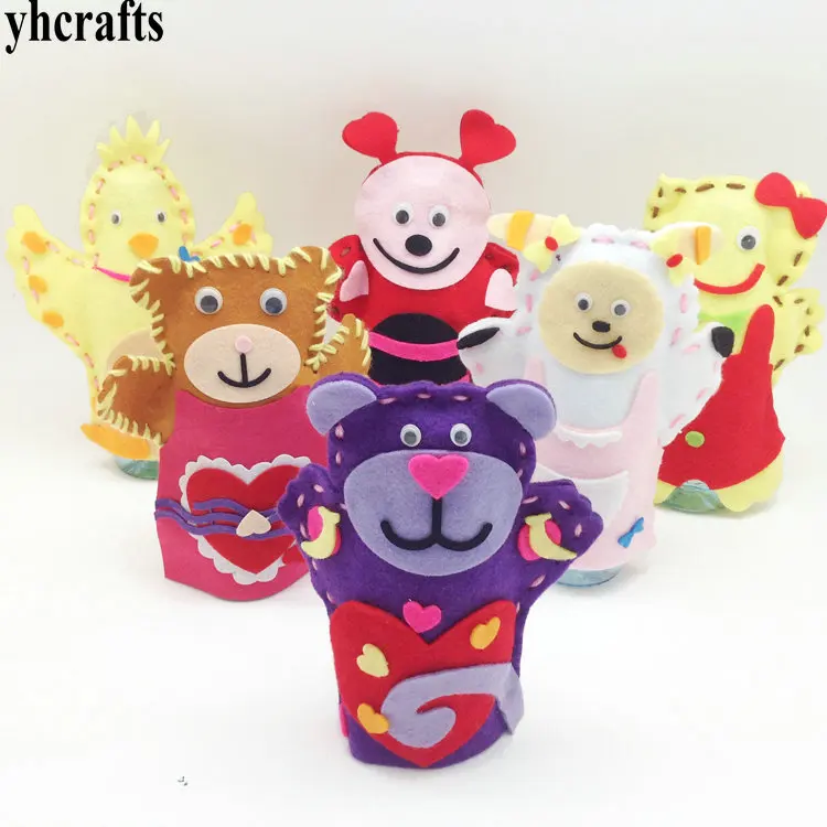 

3PCS/Lot.DIY felt animals hand puppets craft kits Fabric crafts Early educational toys Creative toys Family fun Kindergarten toy