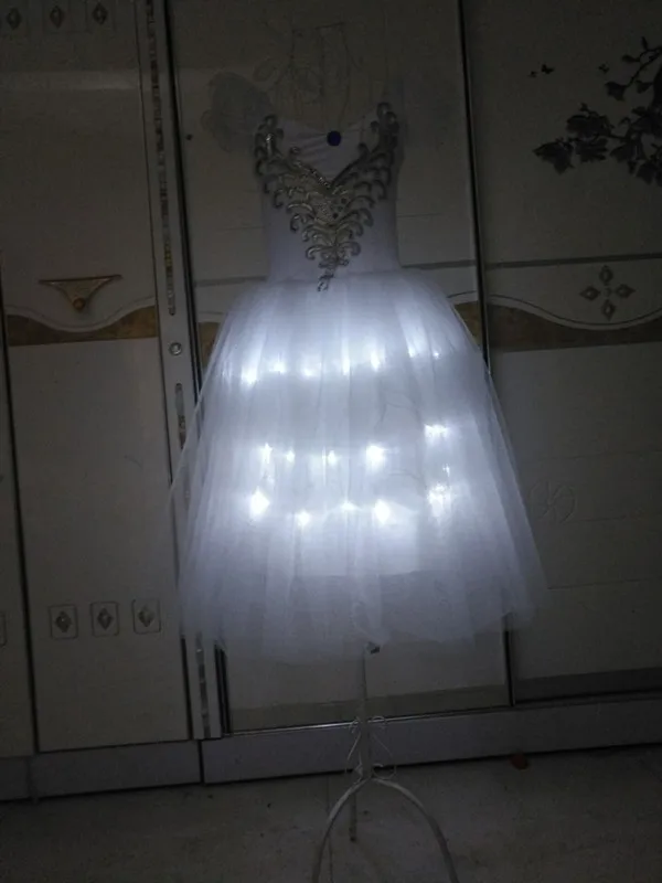 Этап Танцы с мультиком, светильник вверх светодиодный костюмы платье Светящиеся костюмы балетные юбки для девочек вечерние свадебные сувениры