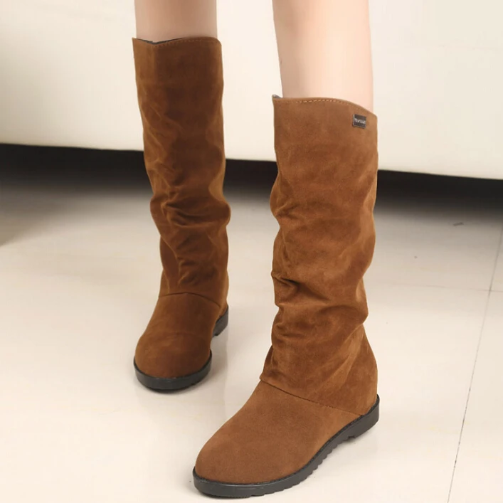 stylish flat boots