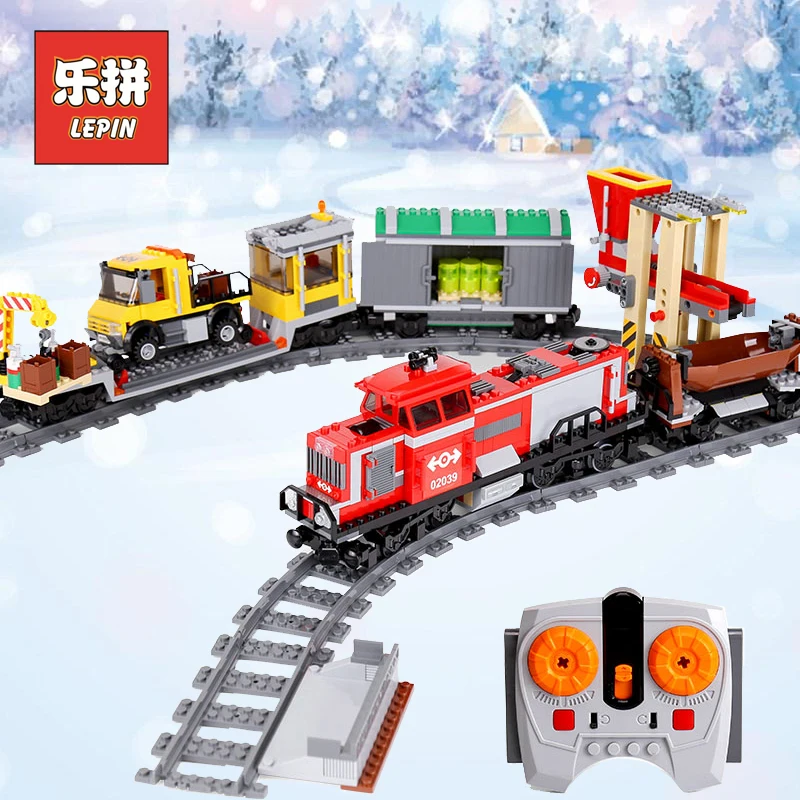 

DHL LEPIN 02039 898Pcs New City Series Red Cargo Train Set Children Building Blocks Brick Educational Children Toys Model 3677