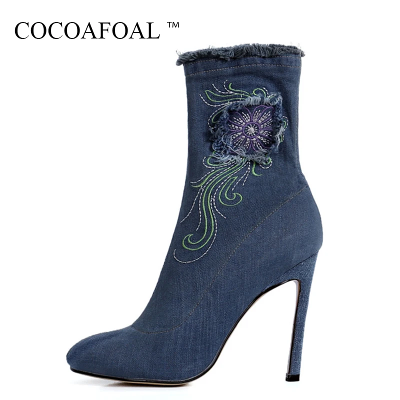 

COCOAFOAL Woman Spring Autumn Blue Ankle Boots Sexy Denim Embroider Martin Boots Fashion Pointed Toe 11.5 CM High Heeled Shoes