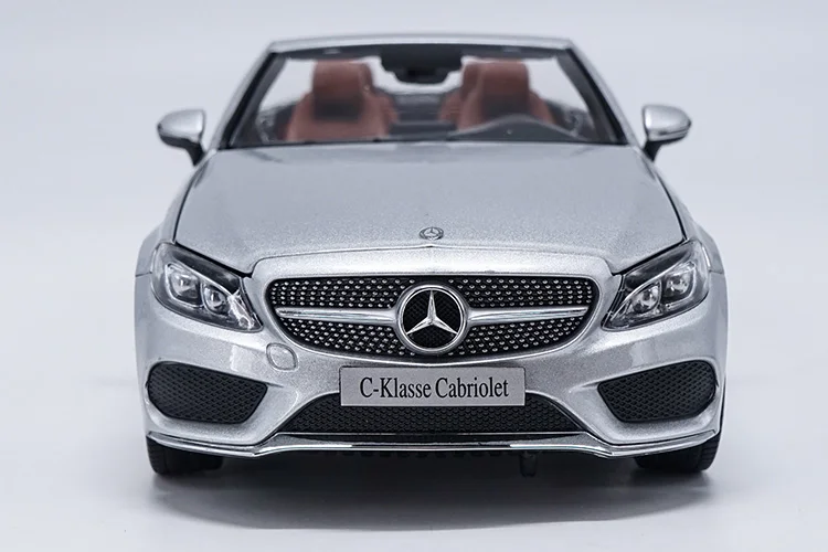 1:18 Scale Car Model 2017 Mercedes-Benz E300 Metal Diecast Simulated Silver