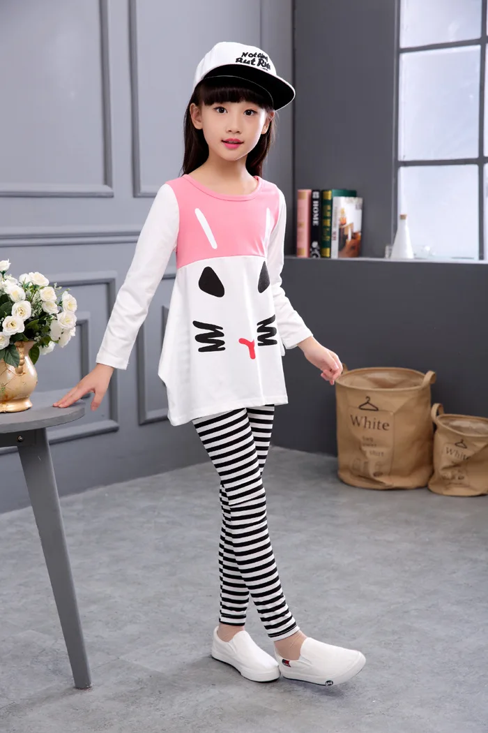 equestrian clothing sets	 Retail and wholesale 2022 spring and autumn toddler girl clothing sets children clothes kids top with bow+striped leggings 2pcs Clothing Sets	