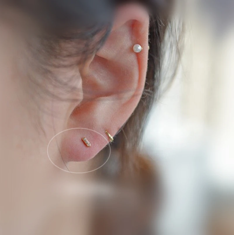 Новые серьги из серебра 925 пробы, милые мини циркониевые горизонтальные полосы, красивые серьги-гвоздики, трендовые серьги для девушек, серебряные серьги, ювелирные изделия