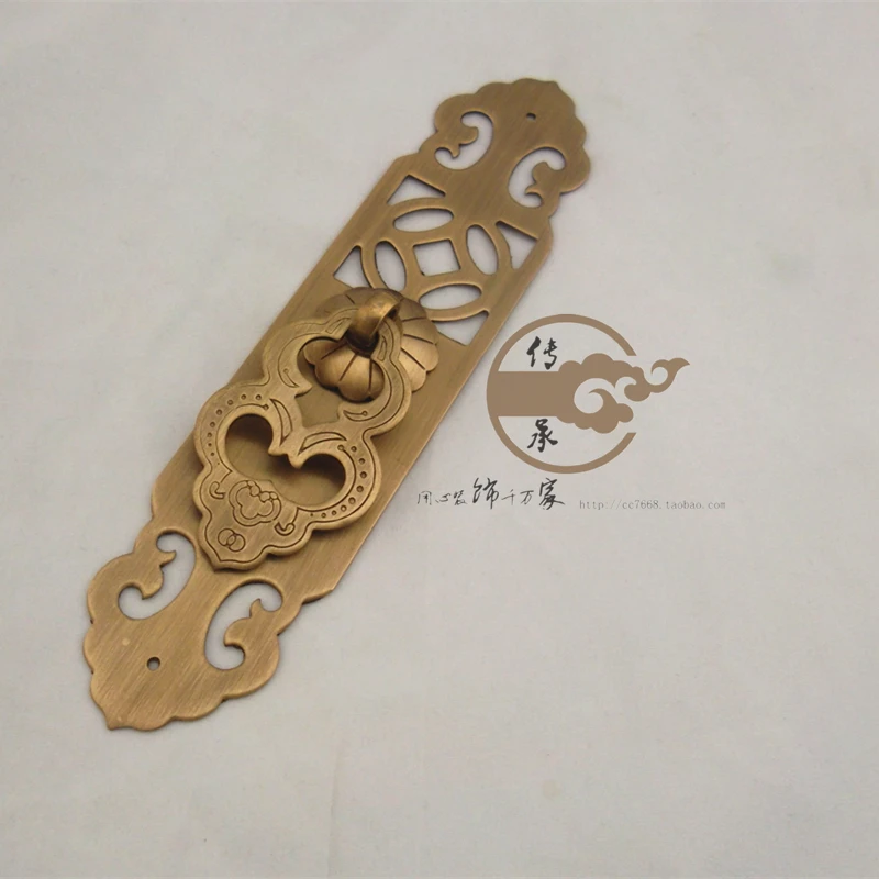 عرض خاص الصينية العتيقة الزخرفية النحاس النقي مقبض خزانة مقبض الباب مستقيم قص الزهور في اليد