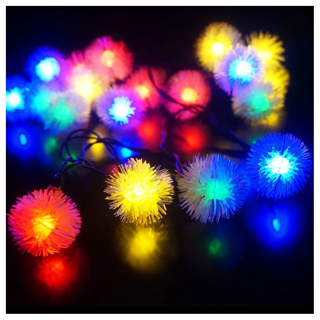 

LED 4.8m 20 LED Solar Outdoor String Fairy Lights Snowball Solar Powered for Outside Garden Patio Party Christmas Colorful