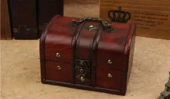 

Red European Retro Box Wooden Box Imitation Wooden Jewelry Box