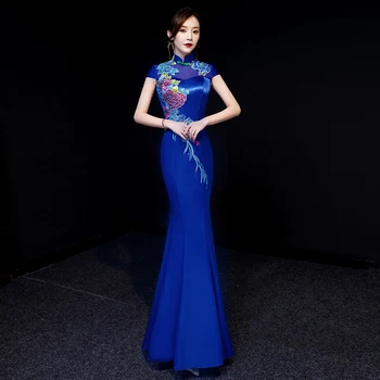 

Qipao With Rhinestone Top Quality Embroidery Floral Female Maxi Evening Dress Vintage Button Vestidos De Festa Sexy Cheongsam