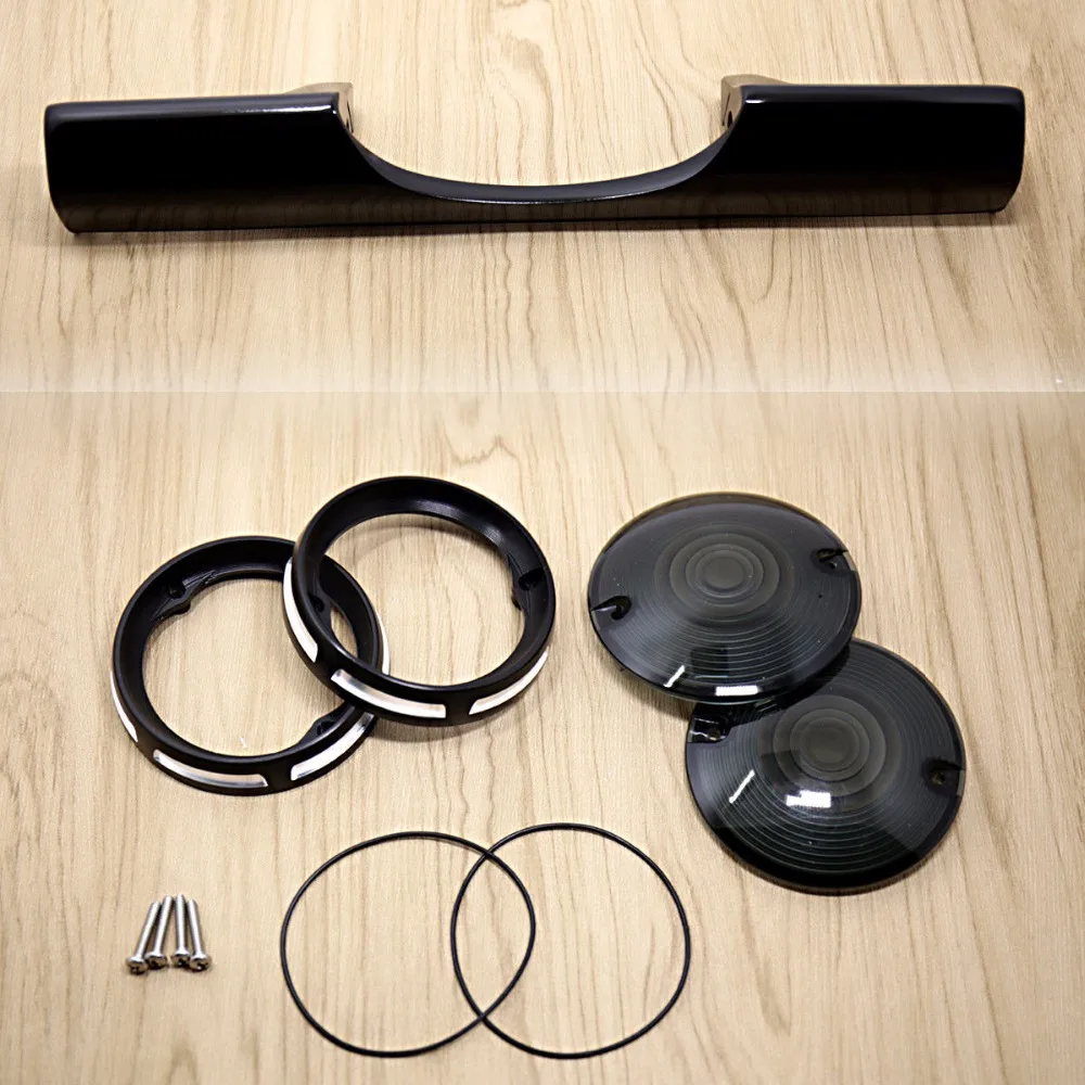 

Rear Black Turn Signal Bar&Bezels&Turn Signal Lens For Harley Road King&Electra Glide 1986-2017
