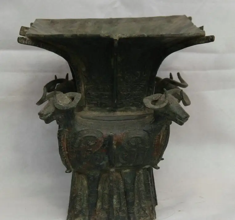 

Details about 13" Chinese Dynasty Bronze 4 Sheep Head Animal Statue Zun Jar Pot Square Zun with Four Sheep