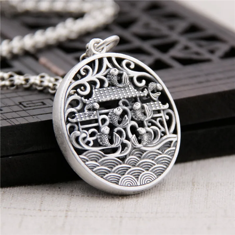 

Silverware S990 Sterling Silver Sweater Chain Thai Silver Pendant Carp Leap Dragon Door Silver Retro Pendant Women