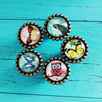 

Modern Minimalist Nordic Crystal Single Hole Wardrobe Handle Retro Drawer Cabinet Door Children's Room Butterfly Peacock Pull