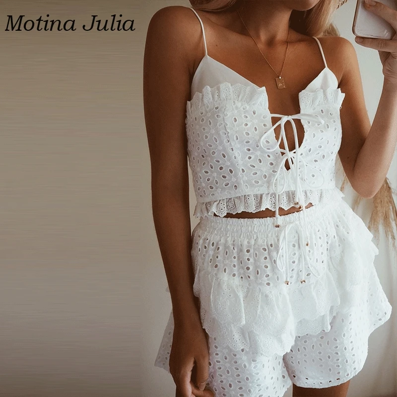 

Motina Julia 2019 summer lace romper jumpsuit boho beach cottom embroidery ruffle playsuit 2 piece lace up rompers female