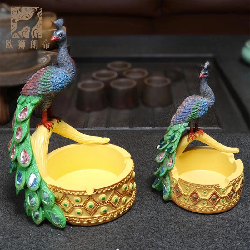 

head Arts Crafts Creative personality peacock ashtray environmental protection non stick ash gifts living room office bar