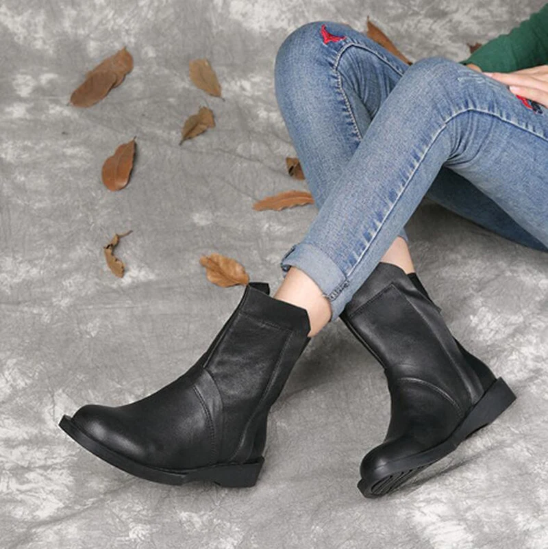 Кожаные женские ботинки ручной работы осенне-зимние модели; тонкие ботинки в стиле ретро кожаные ботинки с мягкой плоской подошвой