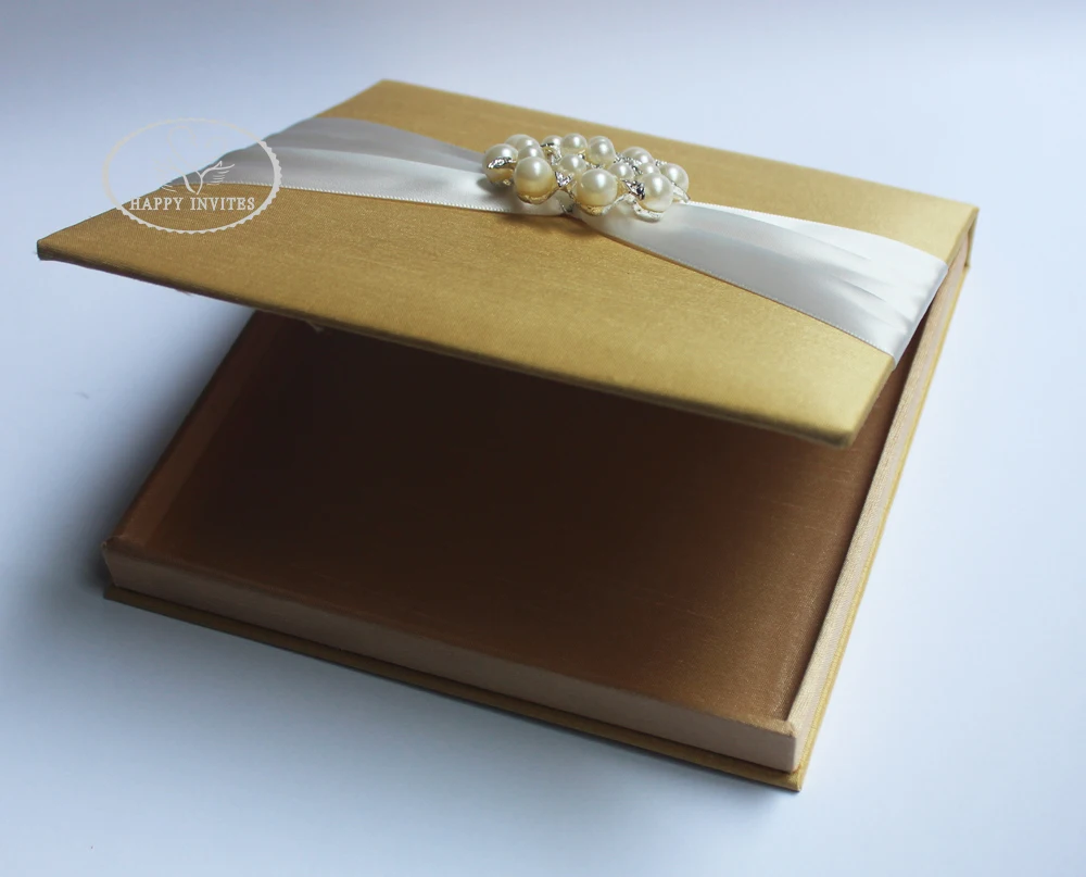 HI2019-20 Hot Sale Champagne Silk Box with Brooch   More Colors Available