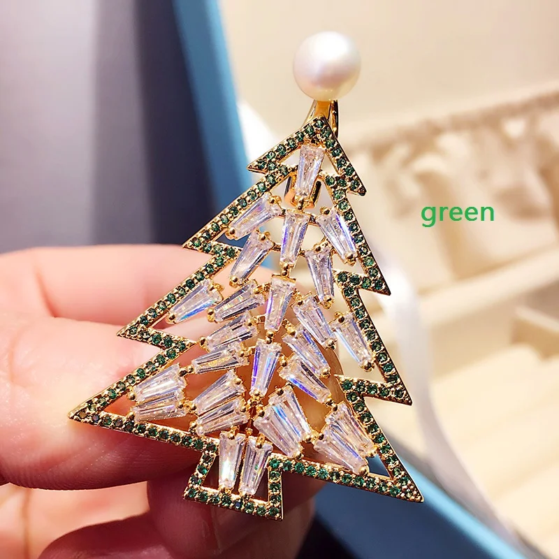 

500 Pieces White Green Christmas Tree Brooches Shipping by DPD Express