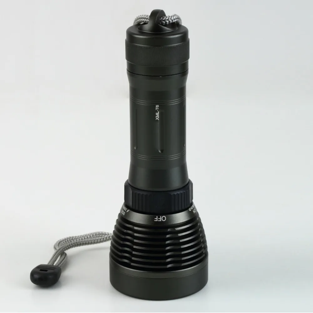 

Underwater 80m Diving Flashlight Waterproof 2500 Lm T6 LED Light Scuba Diving Lamp Torch 2x 3.7V Battery