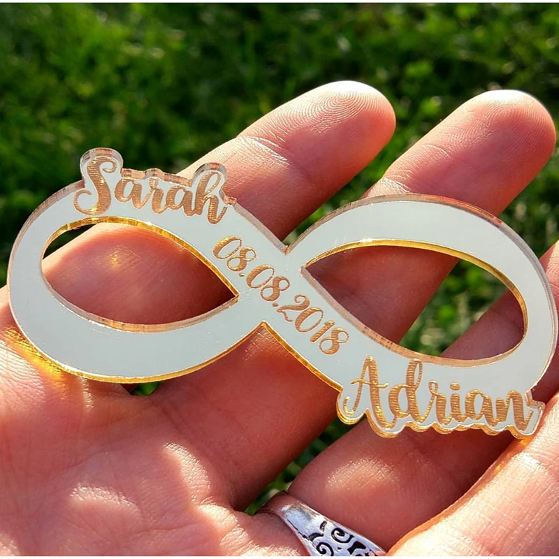 

Custom Made Gold Acrylic Mirror Bride Groom Names, Save the Date Magnet for Table Settings Souvenirs Gifts for Guests