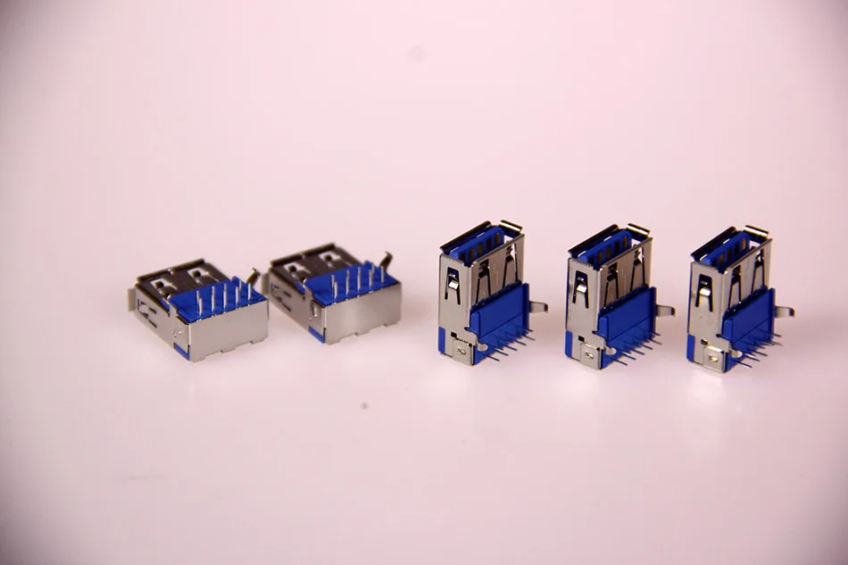 USB3.0 AF 90 Connector (2)