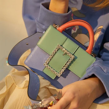 

Sweet and color matching design shoulder bag female 2020 spring and summer new diamond lock lock portable Messenger bag