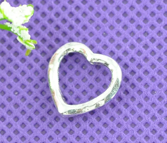 

Doreen Box hot- 50 Silver Tone Love Heart Bead Frames 14x14mm Findings (B07788)