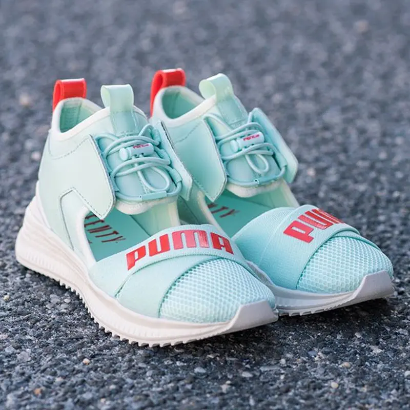 sandalia puma plataforma