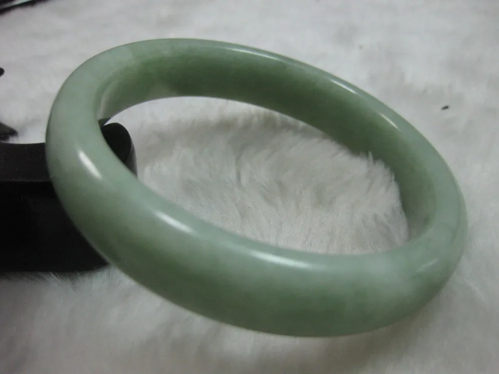 

free shipping 02152 NATURE BEAUTIFUL LIGHT GREEN JADE JADEITE BRACELET BANGLE