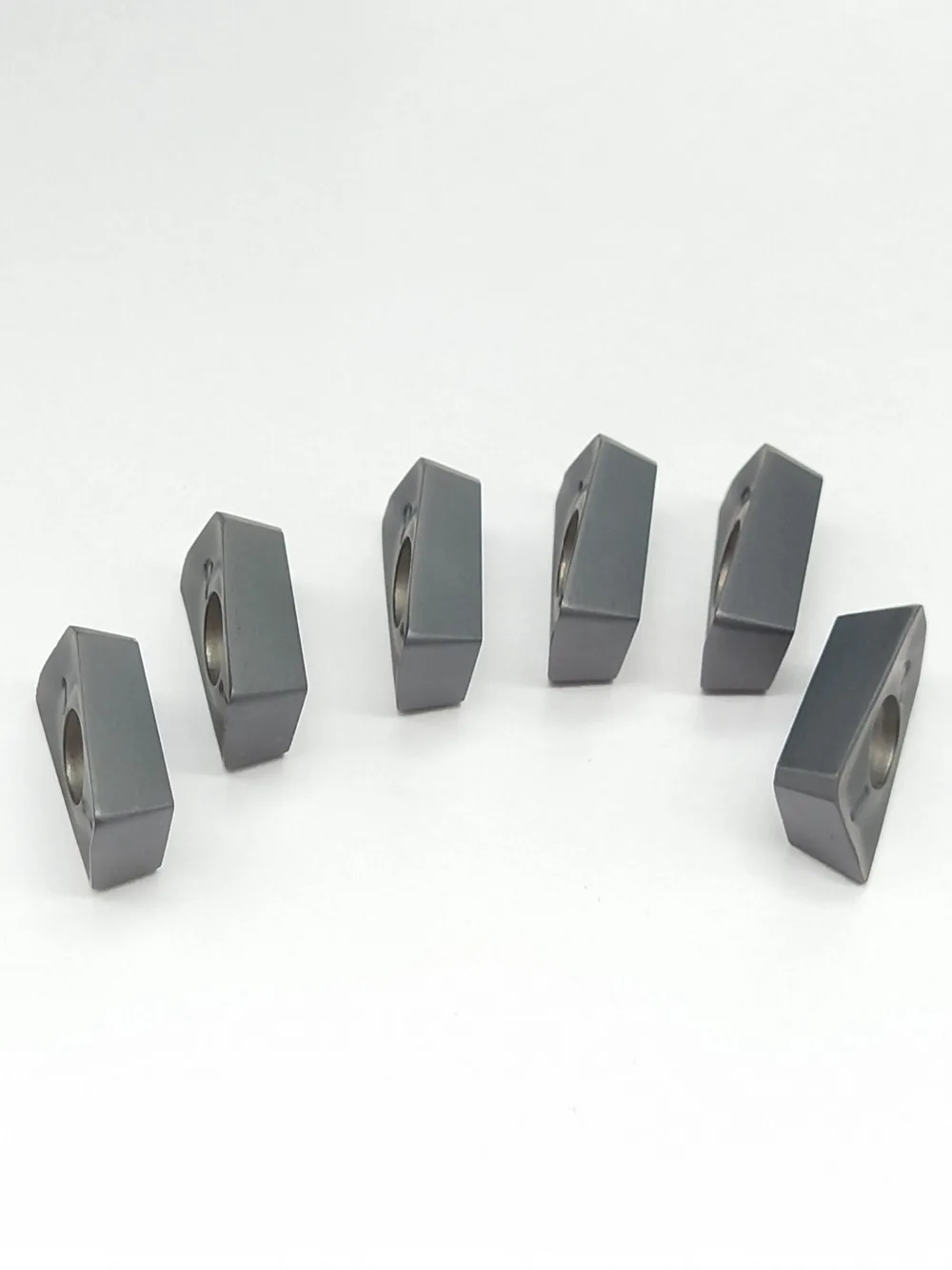100 шт. APMT1135PDER IC928 CNC лезвие карбида