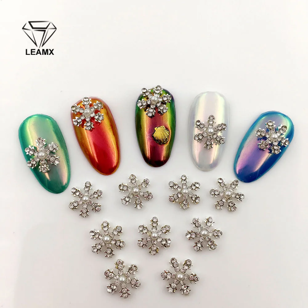 

LEAMX Snowflake New Year Decoration 3D Christmas Nail Art Decorations Accessoire 10/Psc Rhinestones For Nails Design 2017