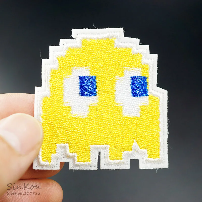 

Ghost (Size:4.5x4.7cm) Iron On Patch Sewing On Embroidered Applique Fabric for Jacket Badge Clothes Stickers